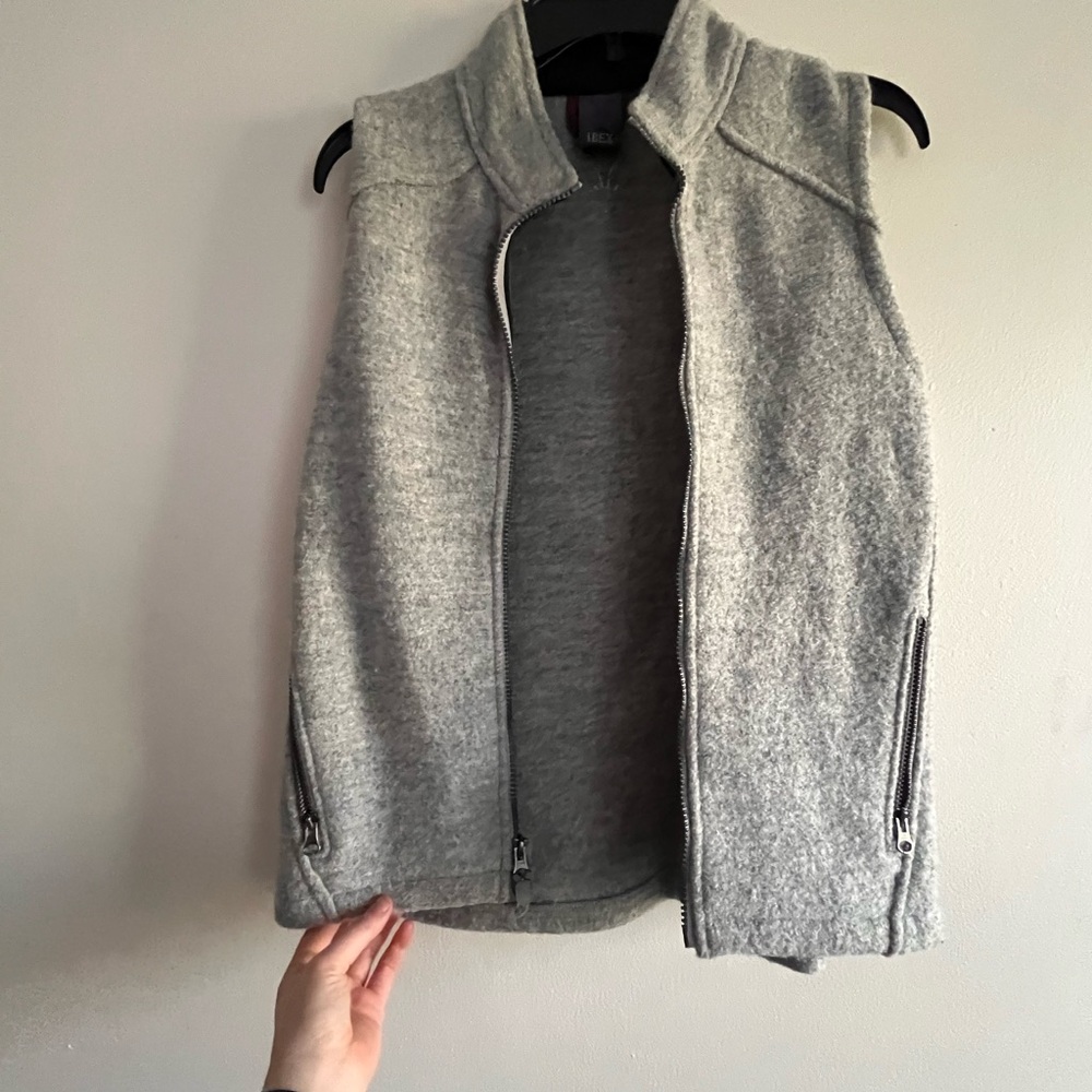 Ibex Gray Vest